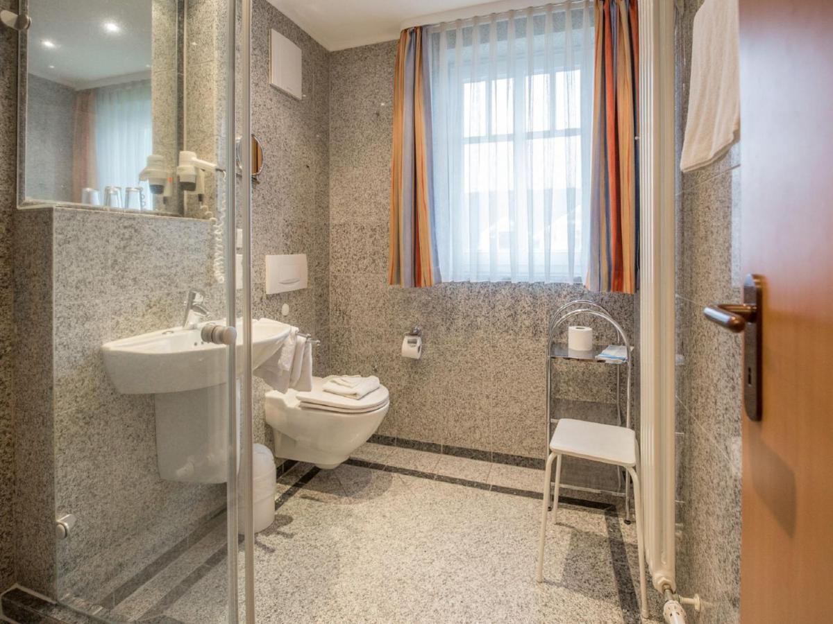 Komfort Mit 1 Schlafzimmer Und Balkon Im Dachgeschoss 293